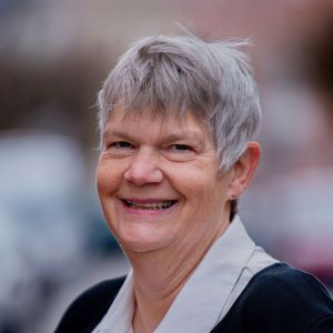 Joan Koppe, Martens Bestattungen Kiel